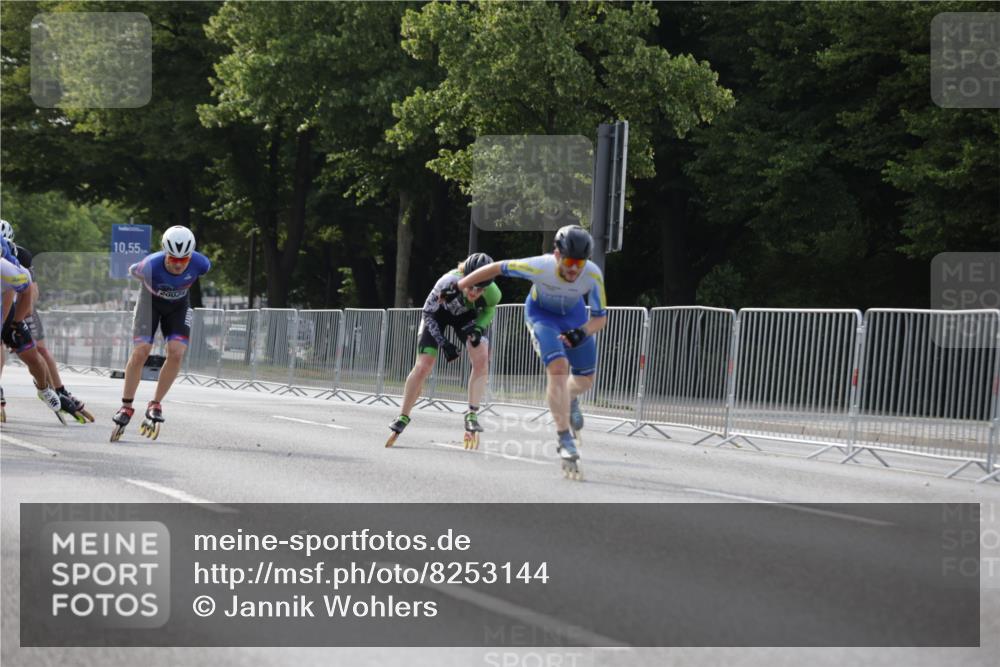 29.06.2025 - hella hamburg halbmarathon Jannik Wohlers http://msf.ph/oto/8253144 29.06.2025 08:48:41 Lombardsbrücke  meine-sportfotos.de
