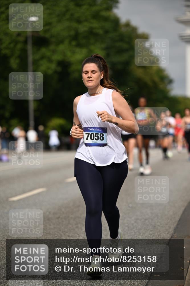 29.06.2025 - hella hamburg halbmarathon Dr. Thomas Lammeyer http://msf.ph/oto/8253158 29.06.2025 10:14:25 Kennedybrücke 1052, 1186, 1456, 4389, 7058, 7250, 8685, 9150, 9829, 9988 meine-sportfotos.de