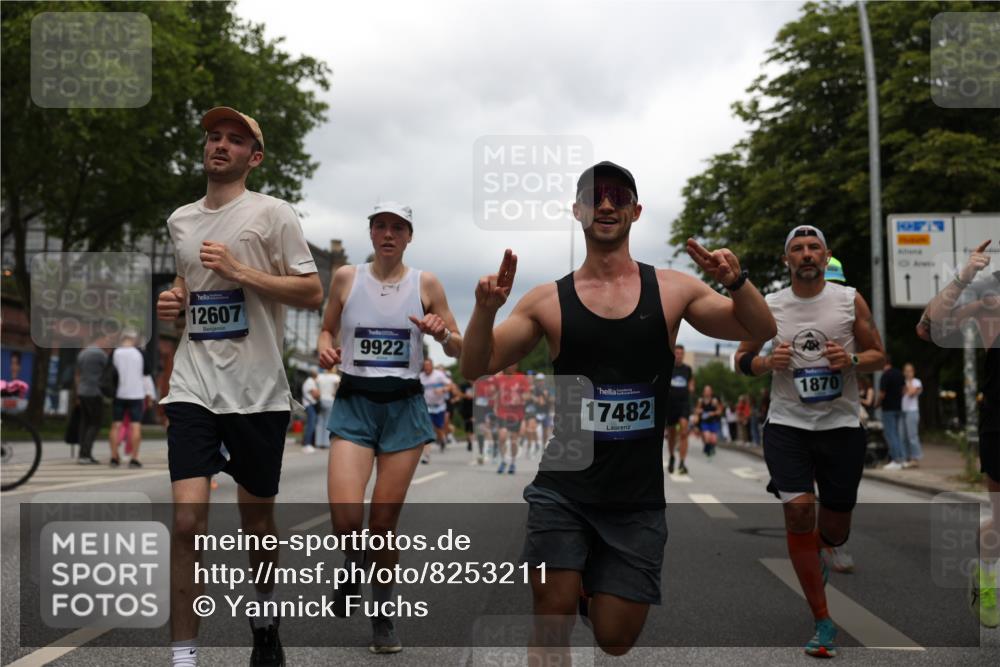 29.06.2025 - hella hamburg halbmarathon Yannick Fuchs http://msf.ph/oto/8253211 29.06.2025 10:48:03 20KM 1267, 1422, 1442, 1502, 1549, 1870, 2058, 2432, 2518, 2630, 3096, 3103, 3310, 3898, 4299, 5020, 5259, 6260, 6294, 6374, 7129, 7395, 7478, 7973, 8223, 8285, 8394, 9032, 9380, 9791, 9922, 10040, 11009, 11068, 11430, 11789, 11844, 12213, 12321, 12607, 13033, 13147, 13397, 13794, 13803, 13869, 13912, 14026, 14239, 14702, 15146, 15856, 16623, 16750, 16780, 17482, 17765, 18308, 18450, 18514, 18612, 18759, 19067, 19177 meine-sportfotos.de