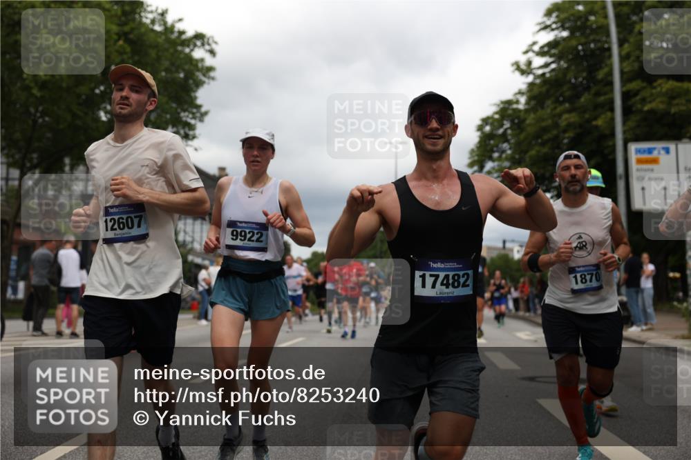 29.06.2025 - hella hamburg halbmarathon Yannick Fuchs http://msf.ph/oto/8253240 29.06.2025 10:48:03 20KM 1267, 1422, 1442, 1502, 1549, 1870, 2058, 2432, 2518, 2630, 3096, 3103, 3310, 3898, 4299, 5020, 5259, 6260, 6294, 6374, 7129, 7395, 7478, 7973, 8223, 8285, 8394, 9032, 9380, 9791, 9922, 10040, 11009, 11068, 11430, 11789, 11844, 12213, 12321, 12607, 13033, 13147, 13397, 13794, 13803, 13869, 13912, 14026, 14239, 14702, 15146, 15856, 16623, 16750, 16780, 17482, 17765, 18308, 18450, 18514, 18612, 18759, 19067, 19177 meine-sportfotos.de