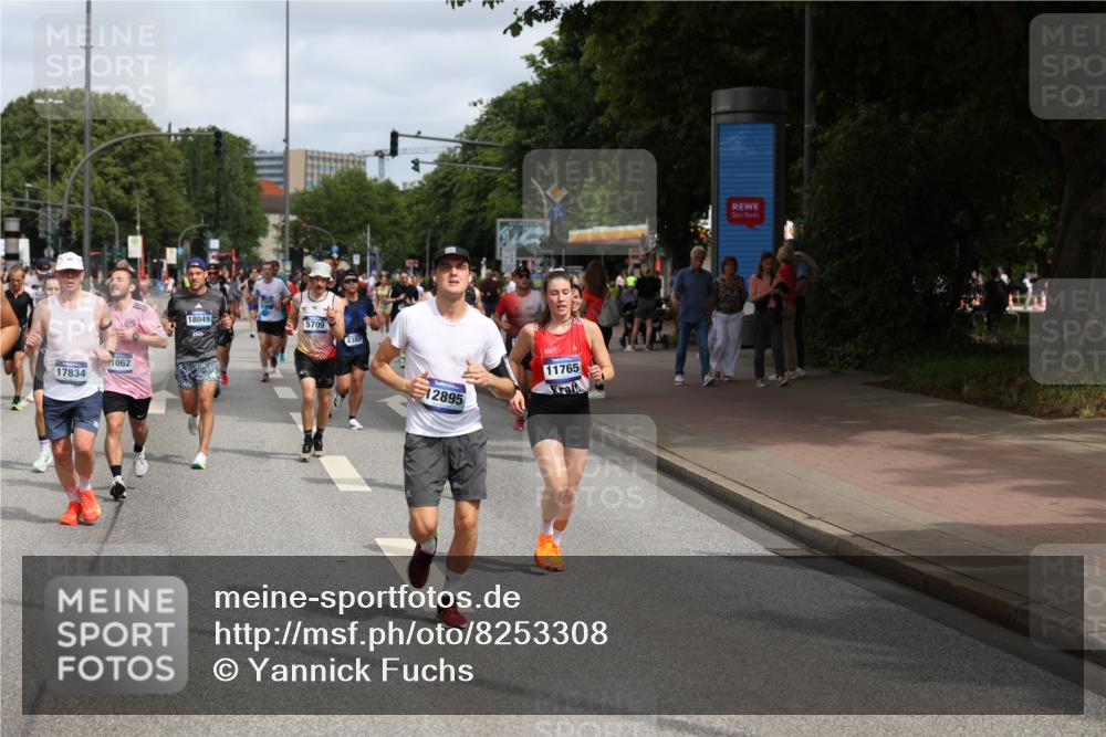 29.06.2025 - hella hamburg halbmarathon Yannick Fuchs http://msf.ph/oto/8253308 29.06.2025 10:35:38 20KM 1136, 1631, 1677, 2568, 2797, 3618, 4205, 4303, 4380, 4634, 4871, 4893, 5007, 5014, 5026, 5410, 5709, 6429, 6550, 6683, 6771, 6901, 7378, 7774, 7796, 8074, 8122, 8966, 9358, 9547, 9640, 9659, 9711, 9755, 9885, 10375, 10783, 10978, 11062, 11765, 11922, 12292, 12385, 12895, 13268, 13457, 14555, 14661, 15164, 15247, 15351, 16201, 16249, 16347, 16599, 16816, 17100, 17720, 17834, 17971, 18045, 18049, 18399, 18412, 18573 meine-sportfotos.de
