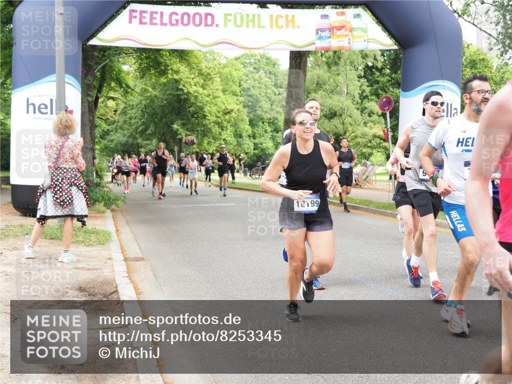 29.06.2025 - hella hamburg halbmarathon MichiJ http://msf.ph/oto/8253345 29.06.2025 10:52:18 Zwischen KM18-KM19 1186, 1229, 1559, 2136, 4307, 5073, 6322, 7210, 7211, 7888, 7907, 8894, 8960, 9477, 10402, 12426, 15000, 18199 meine-sportfotos.de