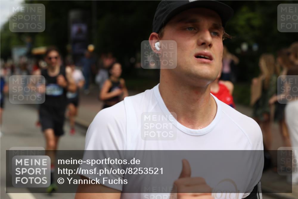 29.06.2025 - hella hamburg halbmarathon Yannick Fuchs http://msf.ph/oto/8253521 29.06.2025 10:35:41 20KM 1136, 1631, 2568, 2579, 2797, 3618, 4205, 4303, 4380, 4634, 4871, 4893, 5026, 5410, 5709, 6429, 6550, 6683, 6771, 6901, 7378, 7774, 7796, 8122, 9358, 9547, 9640, 9659, 9711, 9755, 9885, 10375, 10783, 11062, 11765, 11922, 12292, 12385, 12895, 13268, 13457, 14555, 14661, 15247, 15351, 16201, 16347, 16816, 17032, 17100, 17720, 17834, 17971, 18045, 18049, 18412, 18573 meine-sportfotos.de