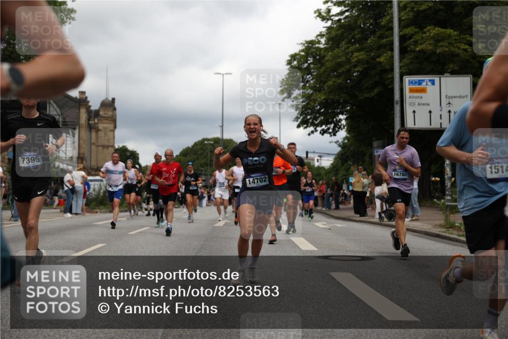 29.06.2025 - hella hamburg halbmarathon Yannick Fuchs http://msf.ph/oto/8253563 29.06.2025 10:48:04 20KM 1267, 1422, 1442, 1502, 1549, 1870, 2432, 2630, 3096, 3103, 3310, 3898, 4299, 5020, 5259, 6260, 6294, 6374, 7129, 7395, 7478, 7973, 8223, 8285, 8394, 9032, 9380, 9791, 9922, 10040, 11009, 11068, 11430, 11789, 12213, 12321, 12607, 13147, 13397, 13794, 13803, 13869, 13912, 14026, 14239, 14702, 15146, 15856, 16623, 16750, 16780, 17482, 17765, 18308, 18450, 18514, 18612, 18759, 19067, 19177 meine-sportfotos.de