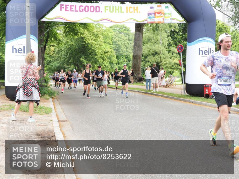 29.06.2025 - hella hamburg halbmarathon MichiJ http://msf.ph/oto/8253622 29.06.2025 10:52:20 Zwischen KM18-KM19 1559, 2136, 3328, 4307, 6322, 7210, 7211, 7888, 8894, 8960, 9477, 10402, 12426, 18199 meine-sportfotos.de