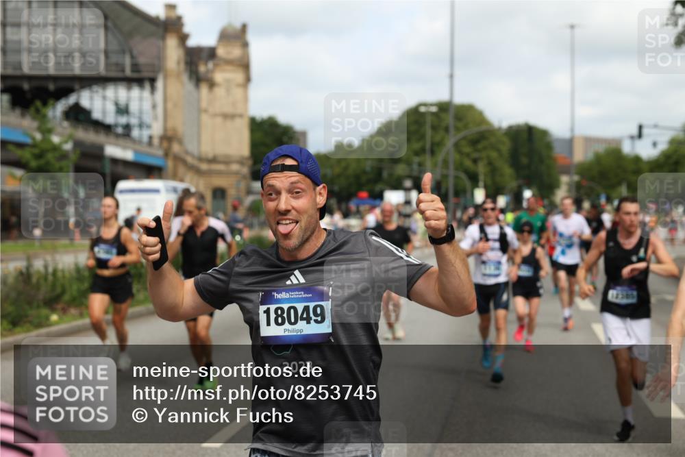 29.06.2025 - hella hamburg halbmarathon Yannick Fuchs http://msf.ph/oto/8253745 29.06.2025 10:35:42 20KM 1136, 1631, 2579, 2797, 3618, 4205, 4303, 4380, 4634, 4871, 4893, 5026, 5410, 5709, 6550, 6683, 6771, 6901, 7378, 7774, 7796, 8122, 9358, 9547, 9640, 9659, 9711, 9755, 9885, 10375, 10783, 11062, 11765, 11922, 12292, 12385, 12895, 13268, 13457, 14555, 14661, 15247, 15351, 16816, 17032, 17100, 17720, 17834, 17971, 18045, 18049, 18412, 18573 meine-sportfotos.de