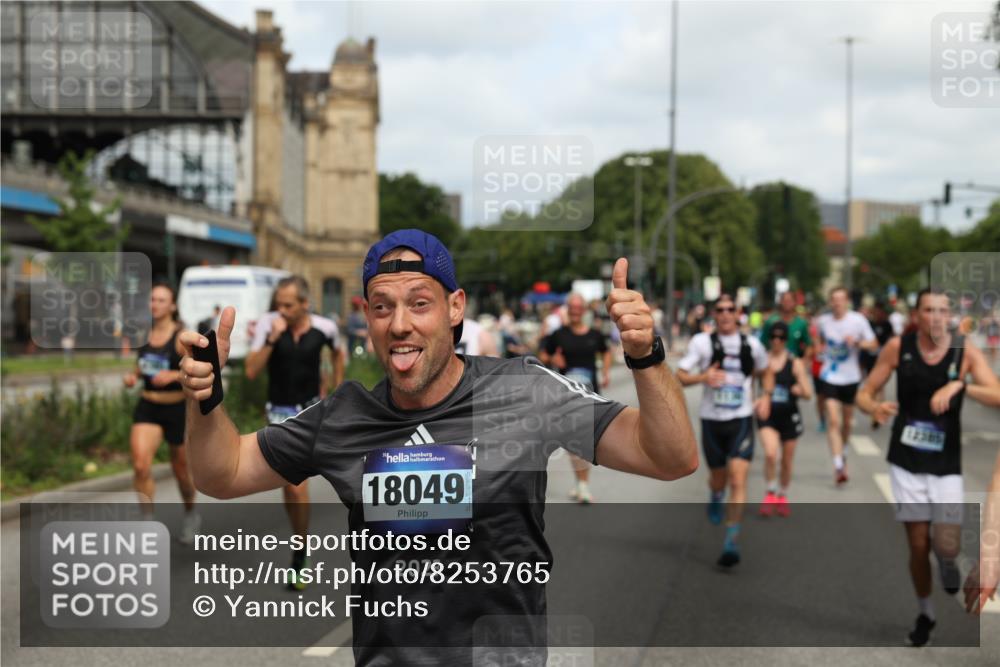 29.06.2025 - hella hamburg halbmarathon Yannick Fuchs http://msf.ph/oto/8253765 29.06.2025 10:35:42 20KM 1136, 1631, 2579, 2797, 3618, 4205, 4303, 4380, 4634, 4871, 4893, 5026, 5410, 5709, 6550, 6683, 6771, 6901, 7378, 7774, 7796, 8122, 9358, 9547, 9640, 9659, 9711, 9755, 9885, 10375, 10783, 11062, 11765, 11922, 12292, 12385, 12895, 13268, 13457, 14555, 14661, 15247, 15351, 16816, 17032, 17100, 17720, 17834, 17971, 18045, 18049, 18412, 18573 meine-sportfotos.de