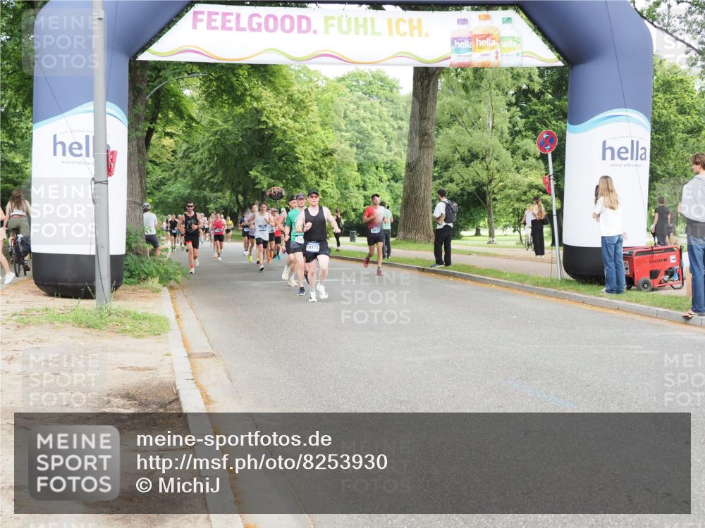 29.06.2025 - hella hamburg halbmarathon MichiJ http://msf.ph/oto/8253930 29.06.2025 10:29:09 Zwischen KM18-KM19 1603, 2949, 5916, 6080, 8467, 10934, 15424, 15813, 16761, 18173 meine-sportfotos.de