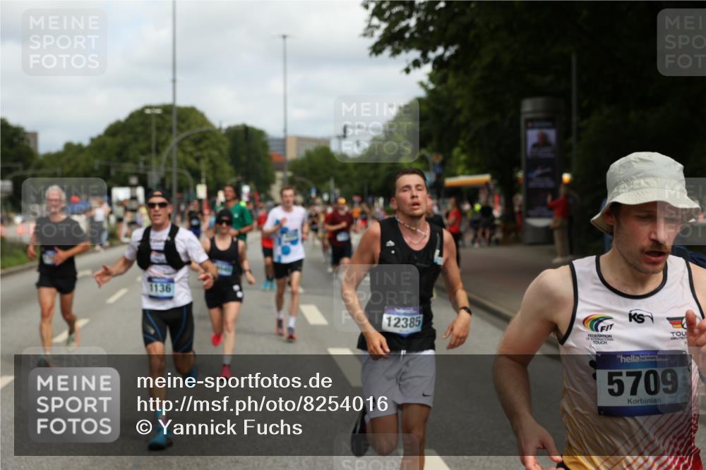 29.06.2025 - hella hamburg halbmarathon Yannick Fuchs http://msf.ph/oto/8254016 29.06.2025 10:35:43 20KM 1136, 1631, 2579, 2797, 3618, 4205, 4303, 4380, 4634, 4871, 4893, 5709, 6550, 6683, 6771, 6901, 7378, 7774, 7796, 8122, 8358, 9358, 9547, 9640, 9659, 9711, 9755, 9885, 10375, 10783, 11062, 11765, 11922, 12292, 12385, 12895, 13268, 13457, 14555, 14661, 15247, 15351, 16816, 17032, 17100, 17720, 17834, 18045, 18049, 18412, 18573, 18802 meine-sportfotos.de