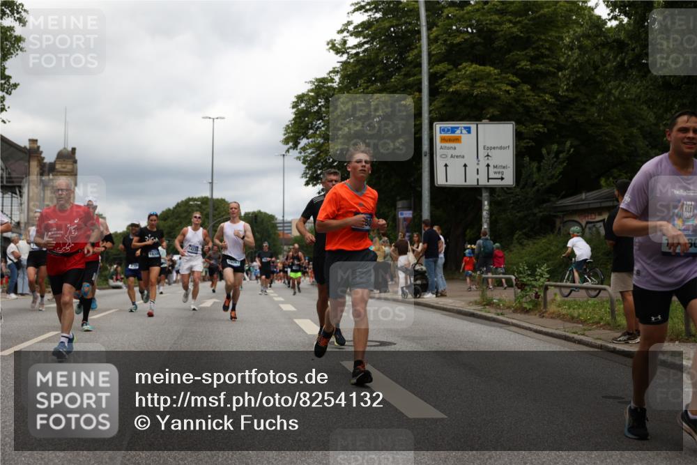 29.06.2025 - hella hamburg halbmarathon Yannick Fuchs http://msf.ph/oto/8254132 29.06.2025 10:48:06 20KM 1267, 1422, 1442, 1549, 1870, 2432, 2630, 3096, 3103, 3310, 3898, 4299, 5259, 6260, 6294, 6374, 7129, 7395, 7478, 7973, 8223, 8285, 8394, 9032, 9380, 9791, 9922, 10040, 11009, 11430, 11789, 12213, 12321, 12607, 13147, 13794, 13803, 13869, 14026, 14239, 14702, 15146, 16092, 16623, 16750, 16780, 17482, 17740, 17765, 18308, 18450, 18514, 18612, 18759, 19067, 19177 meine-sportfotos.de