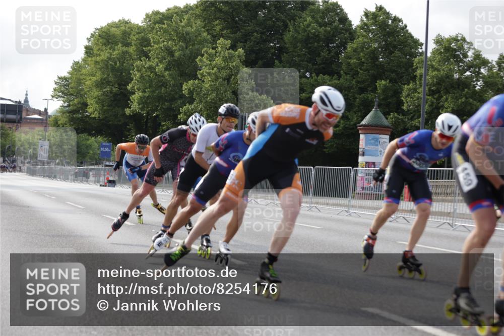 29.06.2025 - hella hamburg halbmarathon Jannik Wohlers http://msf.ph/oto/8254176 29.06.2025 08:48:43 Lombardsbrücke  meine-sportfotos.de