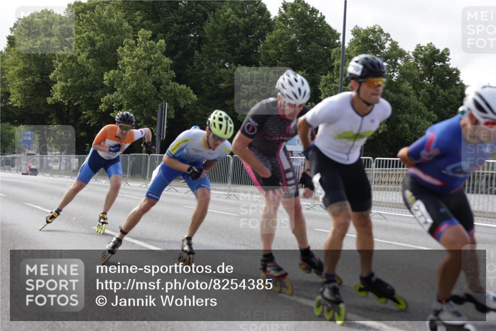 29.06.2025 - hella hamburg halbmarathon Jannik Wohlers http://msf.ph/oto/8254385 29.06.2025 08:48:43 Lombardsbrücke  meine-sportfotos.de
