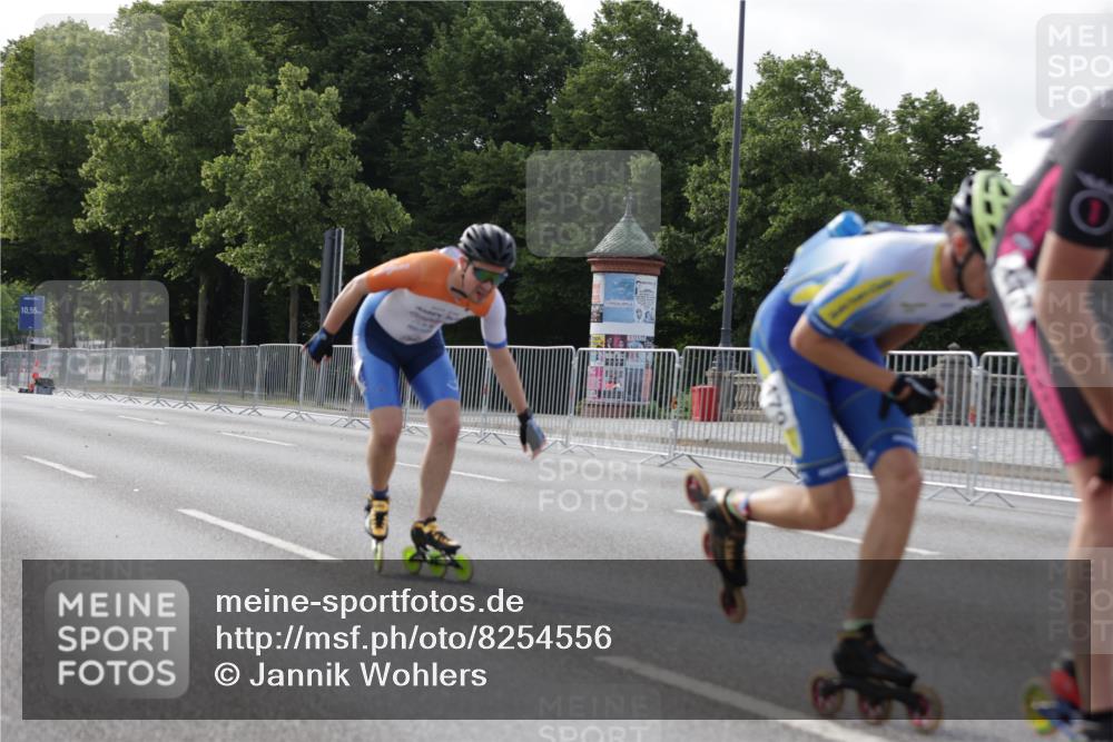 29.06.2025 - hella hamburg halbmarathon Jannik Wohlers http://msf.ph/oto/8254556 29.06.2025 08:48:44 Lombardsbrücke  meine-sportfotos.de