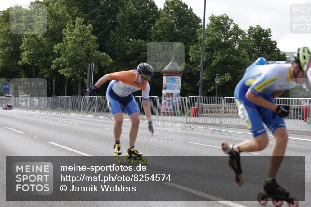 29.06.2025 - hella hamburg halbmarathon Jannik Wohlers http://msf.ph/oto/8254574 29.06.2025 08:48:44 Lombardsbrücke  meine-sportfotos.de