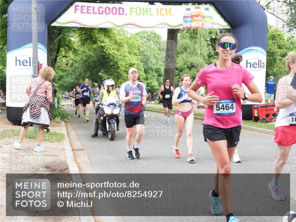 29.06.2025 - hella hamburg halbmarathon MichiJ http://msf.ph/oto/8254927 29.06.2025 10:52:31 Zwischen KM18-KM19 1034, 3112, 5464, 6590, 7826, 8219, 8405, 9994, 11027, 14022, 16355, 16847, 16911, 17707 meine-sportfotos.de