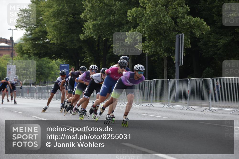 29.06.2025 - hella hamburg halbmarathon Jannik Wohlers http://msf.ph/oto/8255031 29.06.2025 08:48:57 Lombardsbrücke  meine-sportfotos.de
