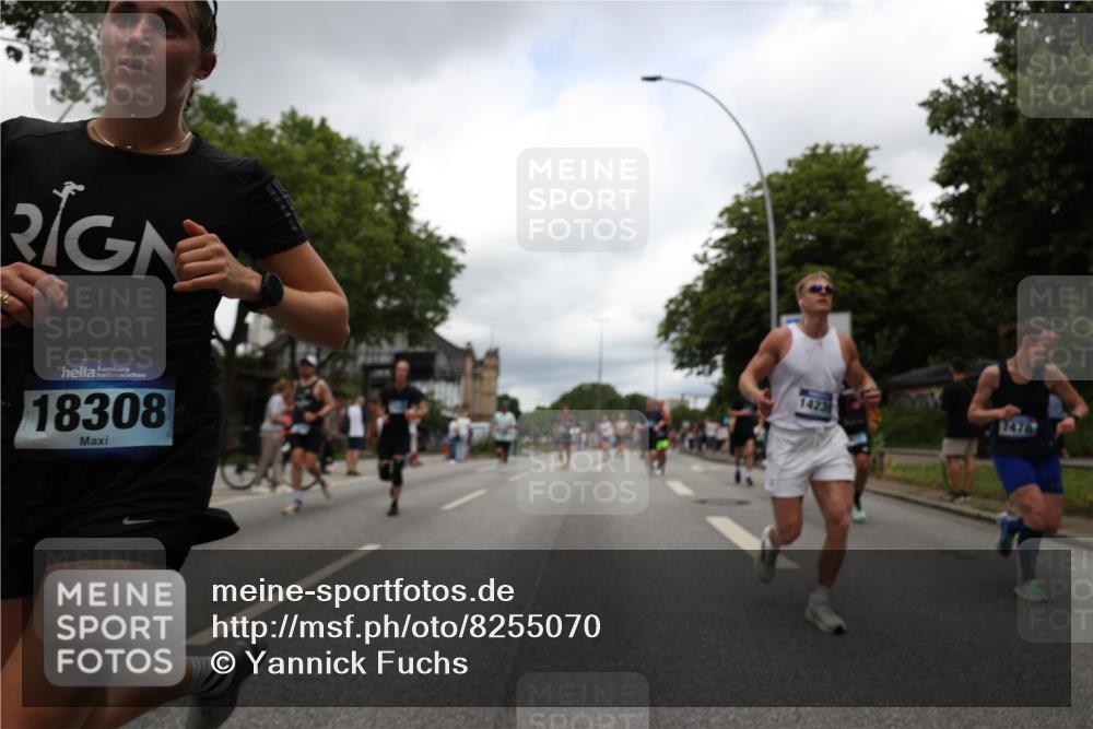 29.06.2025 - hella hamburg halbmarathon Yannick Fuchs http://msf.ph/oto/8255070 29.06.2025 10:48:10 20KM 1422, 1442, 1549, 1815, 1870, 2432, 3103, 3310, 3898, 4299, 5259, 6260, 6356, 6374, 6994, 7129, 7395, 7478, 7973, 8223, 8285, 8394, 8798, 9032, 9380, 9791, 9922, 10040, 10266, 11009, 11430, 11789, 12213, 12321, 12362, 12607, 13147, 13794, 13803, 13869, 14026, 14239, 14702, 14818, 15113, 15146, 15156, 15169, 16092, 16574, 16623, 16750, 16780, 17740, 17765, 18308, 18450, 18514, 18759, 19067, 19177 meine-sportfotos.de