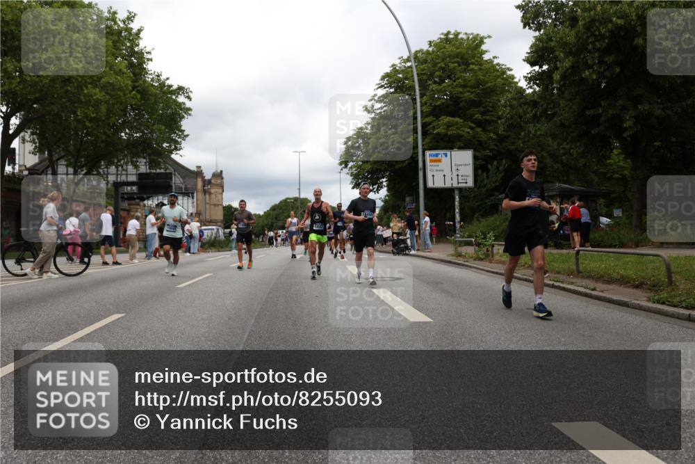 29.06.2025 - hella hamburg halbmarathon Yannick Fuchs http://msf.ph/oto/8255093 29.06.2025 10:48:12 20KM 1410, 1422, 1442, 1549, 1815, 2432, 3103, 3310, 3898, 4299, 5259, 6260, 6356, 6374, 6581, 6994, 7129, 7395, 7478, 7973, 8223, 8285, 8394, 8798, 9012, 9032, 9380, 10040, 10266, 11009, 11430, 11789, 12213, 12362, 12607, 13147, 13794, 13803, 13869, 14026, 14239, 14818, 15113, 15156, 15169, 16092, 16574, 16623, 16750, 16780, 17740, 17765, 18308, 18450, 18514, 18759, 19067, 19177 meine-sportfotos.de