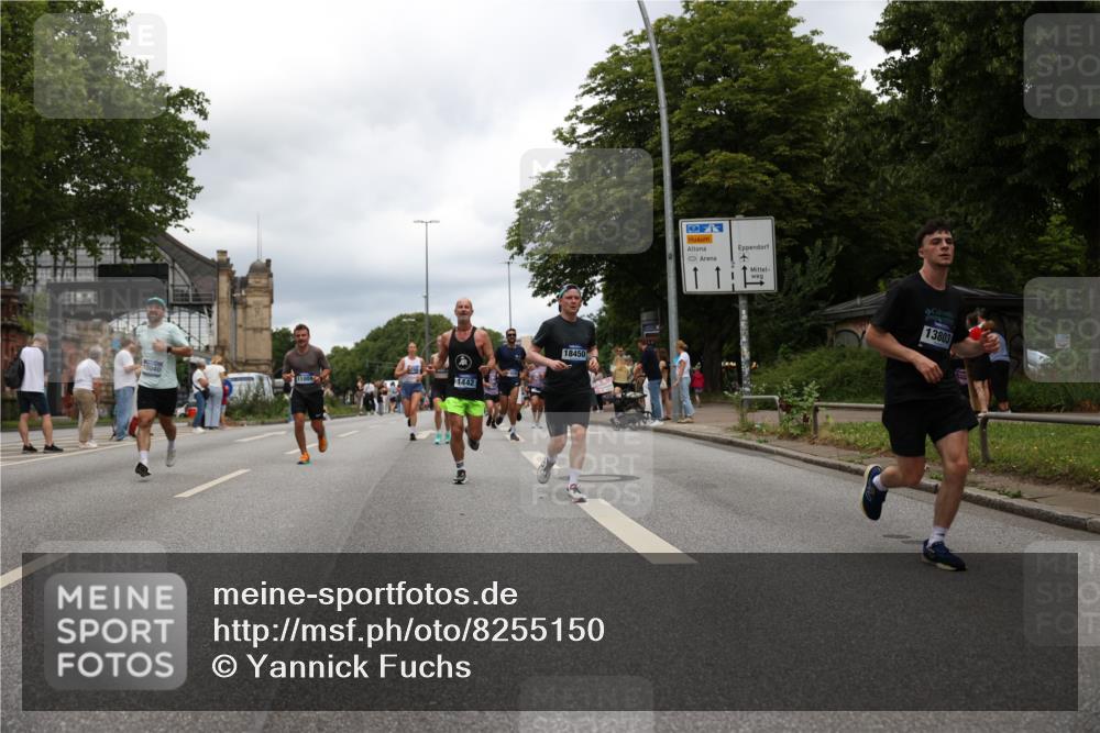 29.06.2025 - hella hamburg halbmarathon Yannick Fuchs http://msf.ph/oto/8255150 29.06.2025 10:48:12 20KM 1410, 1422, 1442, 1549, 1815, 2432, 3103, 3310, 3898, 4299, 5259, 6260, 6356, 6374, 6581, 6994, 7129, 7395, 7478, 7973, 8223, 8285, 8394, 8798, 9012, 9032, 9380, 10040, 10266, 11009, 11430, 11789, 12213, 12362, 12607, 13147, 13794, 13803, 13869, 14026, 14239, 14818, 15113, 15156, 15169, 16092, 16574, 16623, 16750, 16780, 17740, 17765, 18308, 18450, 18514, 18759, 19067, 19177 meine-sportfotos.de
