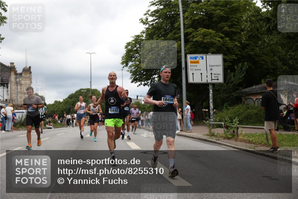 29.06.2025 - hella hamburg halbmarathon Yannick Fuchs http://msf.ph/oto/8255310 29.06.2025 10:48:13 20KM 1410, 1422, 1442, 1549, 1815, 2432, 3103, 3310, 3898, 4299, 5259, 6260, 6356, 6374, 6581, 6994, 7129, 7478, 7973, 8223, 8285, 8394, 8798, 9012, 9032, 9380, 10040, 10266, 11009, 11430, 11789, 12213, 12362, 12489, 13147, 13794, 13803, 13869, 14026, 14239, 14818, 15113, 15156, 15169, 16092, 16574, 16623, 16750, 16780, 17740, 17765, 18308, 18450, 18759, 19067, 19177 meine-sportfotos.de