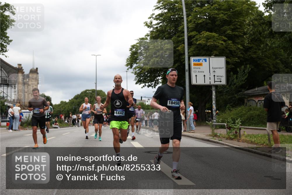 29.06.2025 - hella hamburg halbmarathon Yannick Fuchs http://msf.ph/oto/8255333 29.06.2025 10:48:13 20KM 1410, 1422, 1442, 1549, 1815, 2432, 3103, 3310, 3898, 4299, 5259, 6260, 6356, 6374, 6581, 6994, 7129, 7478, 7973, 8223, 8285, 8394, 8798, 9012, 9032, 9380, 10040, 10266, 11009, 11430, 11789, 12213, 12362, 12489, 13147, 13794, 13803, 13869, 14026, 14239, 14818, 15113, 15156, 15169, 16092, 16574, 16623, 16750, 16780, 17740, 17765, 18308, 18450, 18759, 19067, 19177 meine-sportfotos.de
