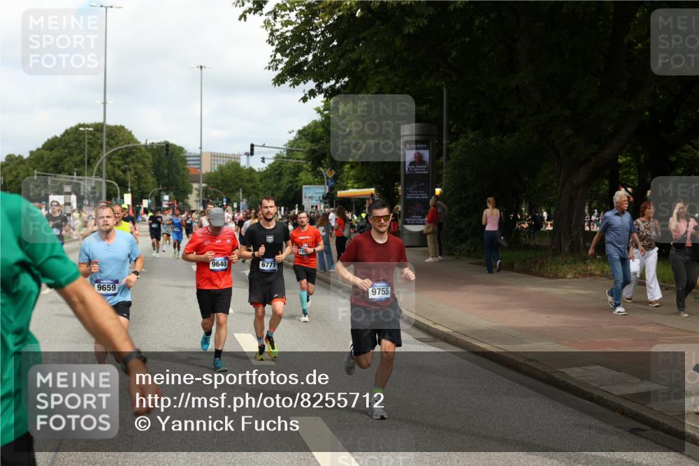 29.06.2025 - hella hamburg halbmarathon Yannick Fuchs http://msf.ph/oto/8255712 29.06.2025 10:35:47 20KM 1136, 1631, 2579, 2797, 3618, 4205, 4303, 4380, 4871, 4893, 5387, 5709, 6550, 6771, 6901, 7378, 7432, 7774, 7796, 8122, 8358, 9358, 9547, 9640, 9659, 9711, 9755, 9885, 10375, 10783, 11062, 11765, 11922, 12292, 12385, 12434, 12895, 13268, 13457, 14555, 14661, 15247, 15351, 16816, 17032, 17100, 17720, 17834, 18045, 18049, 18412, 18442, 18573, 18802 meine-sportfotos.de