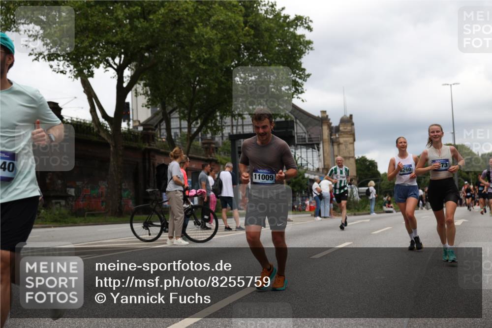 29.06.2025 - hella hamburg halbmarathon Yannick Fuchs http://msf.ph/oto/8255759 29.06.2025 10:48:15 20KM 1410, 1422, 1442, 1549, 1815, 2432, 3103, 3310, 3898, 4299, 6260, 6356, 6374, 6581, 6994, 7129, 7478, 7973, 8223, 8394, 8772, 8798, 9012, 9032, 9060, 9380, 10040, 10266, 11009, 11430, 11789, 12213, 12362, 12489, 13147, 13803, 13869, 14026, 14239, 14818, 15113, 15156, 15169, 15524, 16092, 16574, 16623, 16750, 17740, 17765, 18308, 18450, 18759, 19067, 19177 meine-sportfotos.de