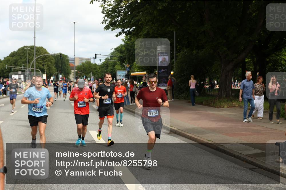 29.06.2025 - hella hamburg halbmarathon Yannick Fuchs http://msf.ph/oto/8255798 29.06.2025 10:35:47 20KM 1136, 1631, 2579, 2797, 3618, 4205, 4303, 4380, 4871, 4893, 5387, 5709, 6550, 6771, 6901, 7378, 7432, 7774, 7796, 8122, 8358, 9358, 9547, 9640, 9659, 9711, 9755, 9885, 10375, 10783, 11062, 11765, 11922, 12292, 12385, 12434, 12895, 13268, 13457, 14555, 14661, 15247, 15351, 16816, 17032, 17100, 17720, 17834, 18045, 18049, 18412, 18442, 18573, 18802 meine-sportfotos.de
