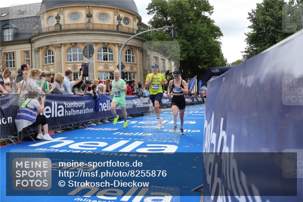 29.06.2025 - hella hamburg halbmarathon Strokosch-Dieckow http://msf.ph/oto/8255876 29.06.2025 10:41:47 Ziel 1169, 1512, 1763, 7092, 10415, 11765, 14346, 15521, 15535, 15935 meine-sportfotos.de