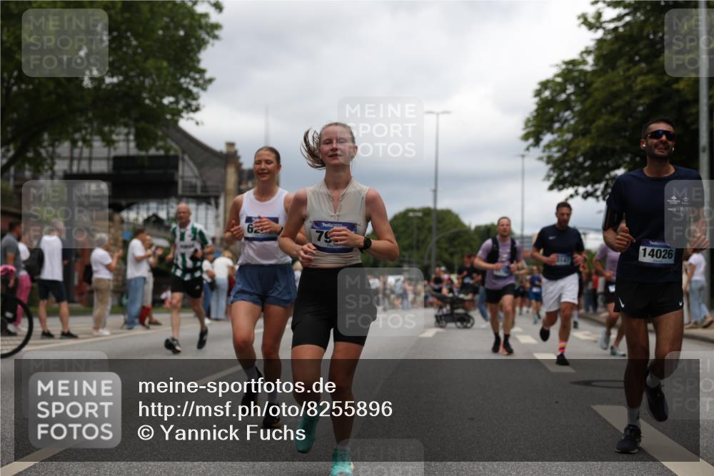 29.06.2025 - hella hamburg halbmarathon Yannick Fuchs http://msf.ph/oto/8255896 29.06.2025 10:48:16 20KM 1410, 1442, 1549, 1815, 2432, 3103, 3310, 3898, 4299, 6260, 6356, 6374, 6581, 6723, 6994, 7129, 7478, 7973, 8223, 8394, 8772, 8798, 9012, 9032, 9060, 9227, 10040, 10266, 11009, 11430, 11789, 12213, 12362, 12489, 13147, 13803, 13869, 14026, 14239, 14818, 15113, 15156, 15169, 15524, 16092, 16574, 16623, 16750, 17740, 17765, 18308, 18450, 18759, 19067, 19177 meine-sportfotos.de