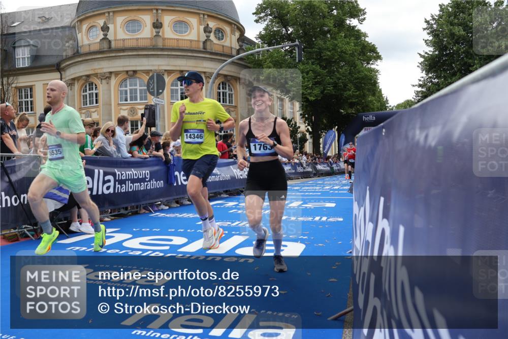 29.06.2025 - hella hamburg halbmarathon Strokosch-Dieckow http://msf.ph/oto/8255973 29.06.2025 10:41:48 Ziel 1169, 1512, 1763, 7092, 10415, 11765, 14346, 15521, 15535, 15935, 16507 meine-sportfotos.de