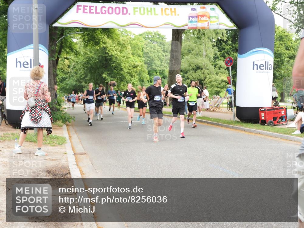 29.06.2025 - hella hamburg halbmarathon MichiJ http://msf.ph/oto/8256036 29.06.2025 10:52:39 Zwischen KM18-KM19 3746, 4488, 7826, 9736, 9737, 10736, 10781, 10886, 12371, 12473, 13481, 14607, 17059, 18726, 18827 meine-sportfotos.de