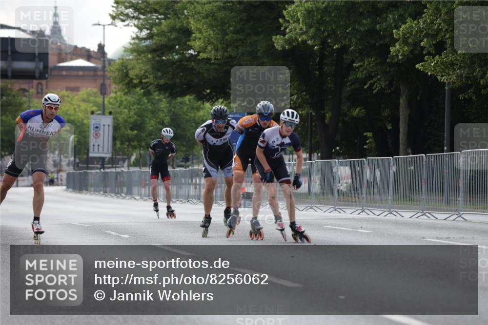 29.06.2025 - hella hamburg halbmarathon Jannik Wohlers http://msf.ph/oto/8256062 29.06.2025 08:49:00 Lombardsbrücke  meine-sportfotos.de