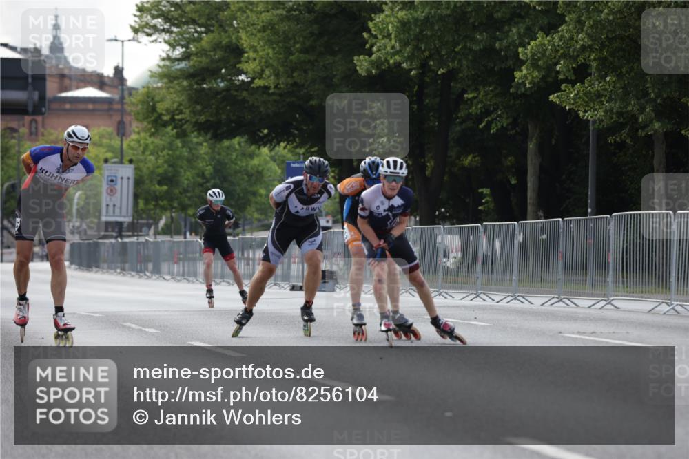 29.06.2025 - hella hamburg halbmarathon Jannik Wohlers http://msf.ph/oto/8256104 29.06.2025 08:49:00 Lombardsbrücke  meine-sportfotos.de