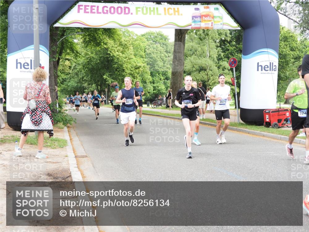 29.06.2025 - hella hamburg halbmarathon MichiJ http://msf.ph/oto/8256134 29.06.2025 10:52:42 Zwischen KM18-KM19 3578, 3746, 4488, 9165, 9736, 10781, 10886, 10998, 12371, 12473, 13481, 17059, 18827 meine-sportfotos.de