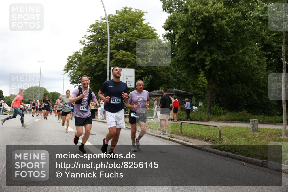 29.06.2025 - hella hamburg halbmarathon Yannick Fuchs http://msf.ph/oto/8256145 29.06.2025 10:48:18 20KM 1410, 1442, 1549, 1815, 2432, 3103, 3177, 3310, 3861, 3898, 4299, 6082, 6084, 6260, 6356, 6581, 6723, 6994, 7129, 7973, 8223, 8772, 8798, 9012, 9032, 9060, 9227, 10040, 10263, 10266, 11009, 11499, 11789, 12213, 12362, 12489, 13147, 13803, 13869, 14026, 14239, 14818, 15113, 15156, 15169, 15408, 15524, 16092, 16574, 16623, 16750, 17740, 17765, 18450, 18759, 19177 meine-sportfotos.de