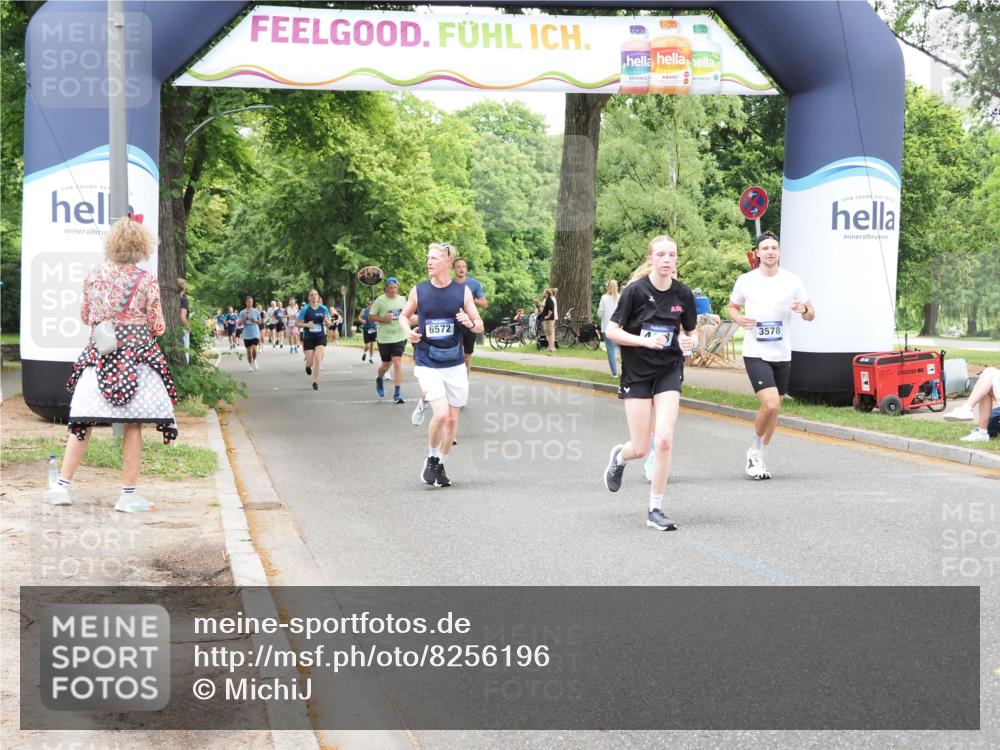 29.06.2025 - hella hamburg halbmarathon MichiJ http://msf.ph/oto/8256196 29.06.2025 10:52:42 Zwischen KM18-KM19 3578, 3746, 4488, 9165, 9736, 10781, 10886, 10998, 12371, 12473, 13481, 17059, 18827 meine-sportfotos.de