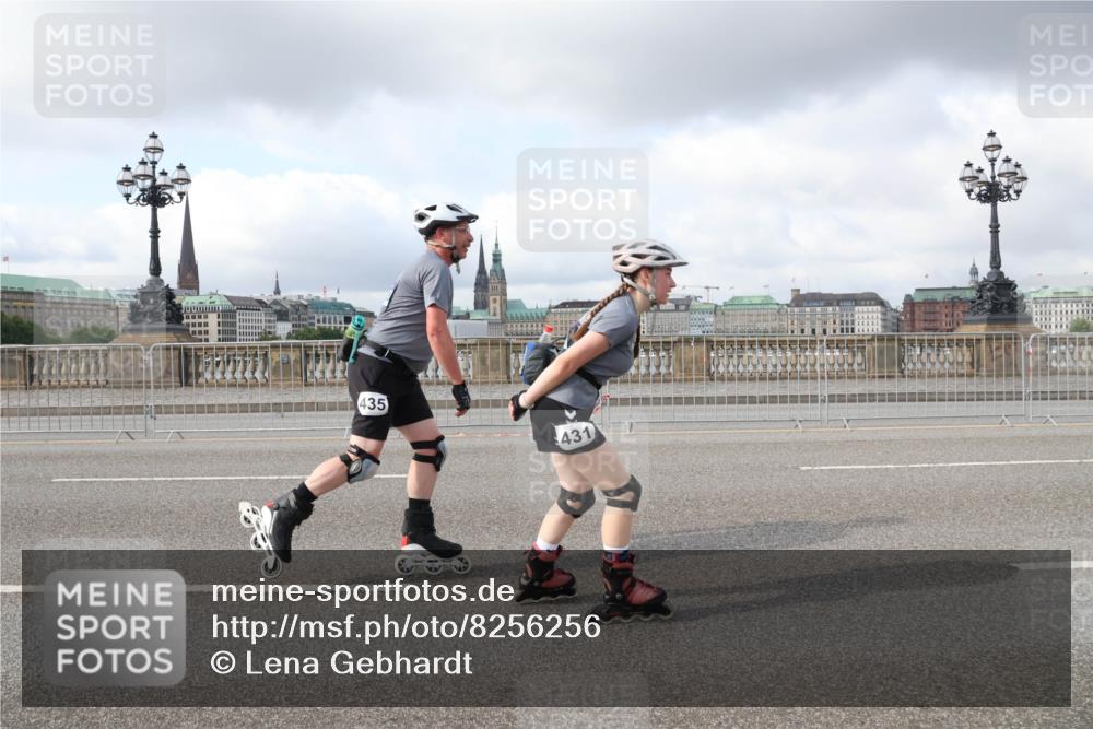 29.06.2025 - hella hamburg halbmarathon Lena Gebhardt http://msf.ph/oto/8256256 29.06.2025 09:03:20 Lombardsbrücke  meine-sportfotos.de