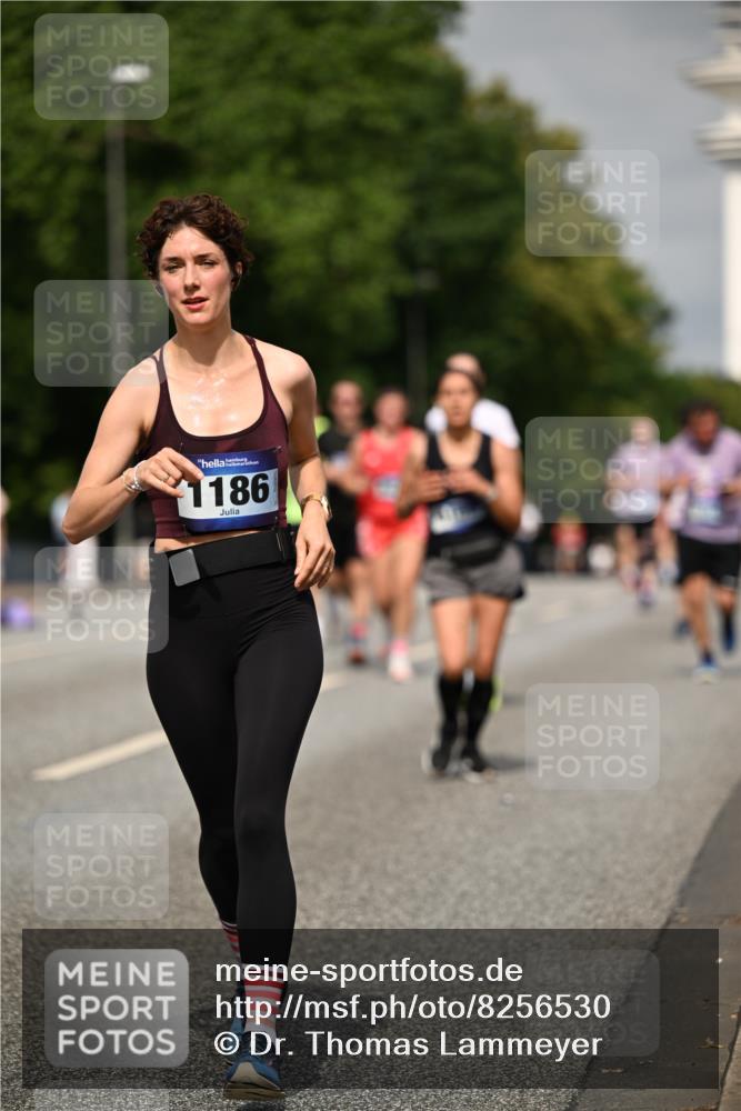 29.06.2025 - hella hamburg halbmarathon Dr. Thomas Lammeyer http://msf.ph/oto/8256530 29.06.2025 10:14:33 Kennedybrücke 1052, 1186, 1456, 5182, 5653, 5806, 7058, 8685, 9150, 9829 meine-sportfotos.de