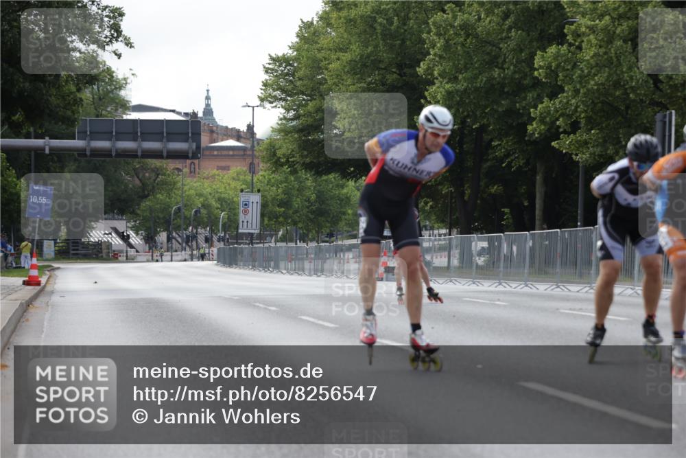 29.06.2025 - hella hamburg halbmarathon Jannik Wohlers http://msf.ph/oto/8256547 29.06.2025 08:49:01 Lombardsbrücke  meine-sportfotos.de