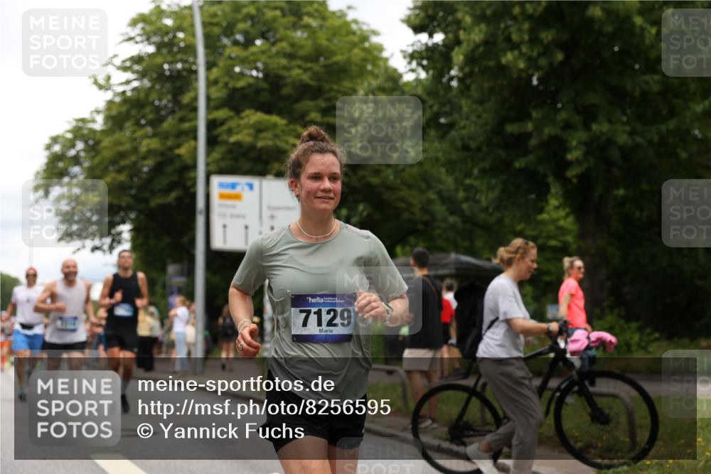 29.06.2025 - hella hamburg halbmarathon Yannick Fuchs http://msf.ph/oto/8256595 29.06.2025 10:48:21 20KM 1410, 1442, 1549, 1815, 2432, 3177, 3310, 3861, 3898, 4189, 6082, 6084, 6260, 6356, 6581, 6723, 6994, 7129, 7973, 8223, 8449, 8772, 8798, 9012, 9060, 9227, 10040, 10263, 10266, 11009, 11499, 11789, 12213, 12362, 12489, 13147, 13297, 13869, 14026, 14660, 14818, 15113, 15156, 15169, 15408, 15524, 16092, 16574, 16623, 16750, 17740, 17765, 18759, 19177 meine-sportfotos.de
