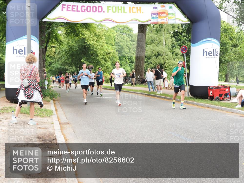 29.06.2025 - hella hamburg halbmarathon MichiJ http://msf.ph/oto/8256602 29.06.2025 10:52:49 Zwischen KM18-KM19 6572, 10067, 10998, 11416, 11887, 13566, 13625, 18732 meine-sportfotos.de