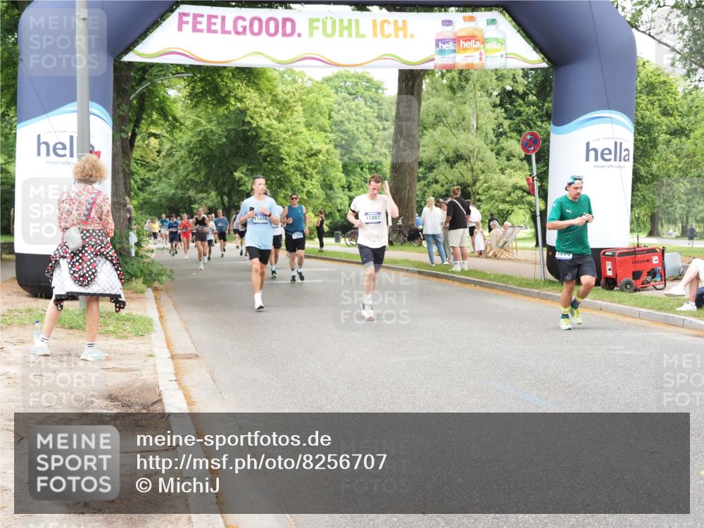29.06.2025 - hella hamburg halbmarathon MichiJ http://msf.ph/oto/8256707 29.06.2025 10:52:49 Zwischen KM18-KM19 6572, 10067, 10998, 11416, 11887, 13566, 13625, 18732 meine-sportfotos.de