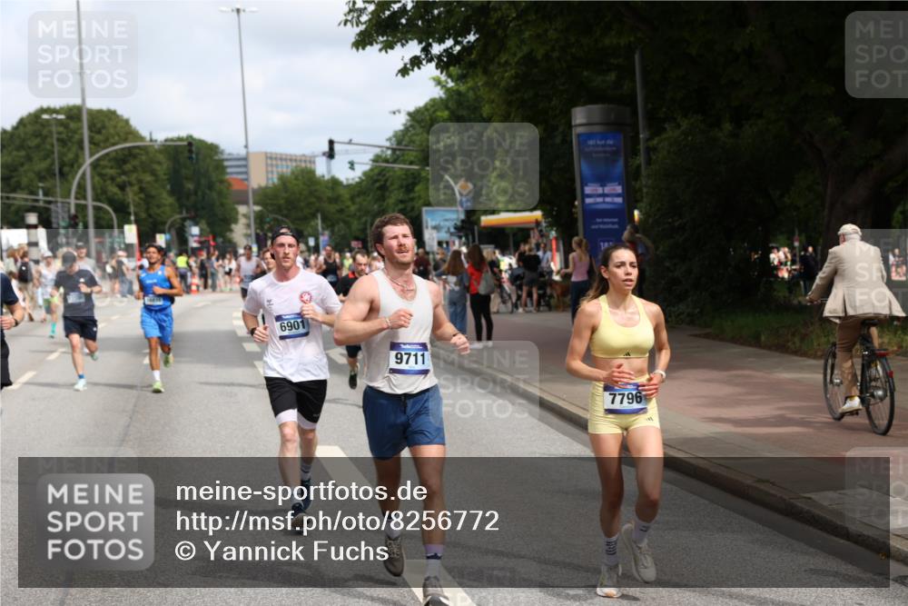 29.06.2025 - hella hamburg halbmarathon Yannick Fuchs http://msf.ph/oto/8256772 29.06.2025 10:35:52 20KM 1136, 1570, 1631, 2579, 2797, 3618, 4205, 4303, 4380, 4871, 4893, 5387, 5709, 6550, 6771, 6901, 7432, 7774, 7796, 8358, 9547, 9640, 9659, 9711, 9755, 9885, 10375, 10783, 10894, 11062, 11765, 11922, 12292, 12385, 12434, 12895, 13457, 14555, 14661, 14899, 15351, 16816, 17032, 17100, 17720, 17834, 18045, 18049, 18412, 18442, 18491, 18573, 18764, 18802 meine-sportfotos.de