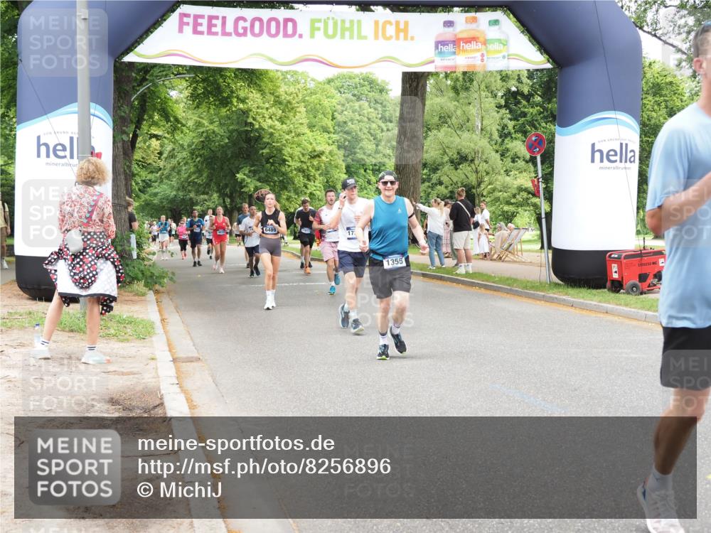 29.06.2025 - hella hamburg halbmarathon MichiJ http://msf.ph/oto/8256896 29.06.2025 10:52:53 Zwischen KM18-KM19 1355, 3994, 11416, 11887, 13566, 17347, 18732 meine-sportfotos.de