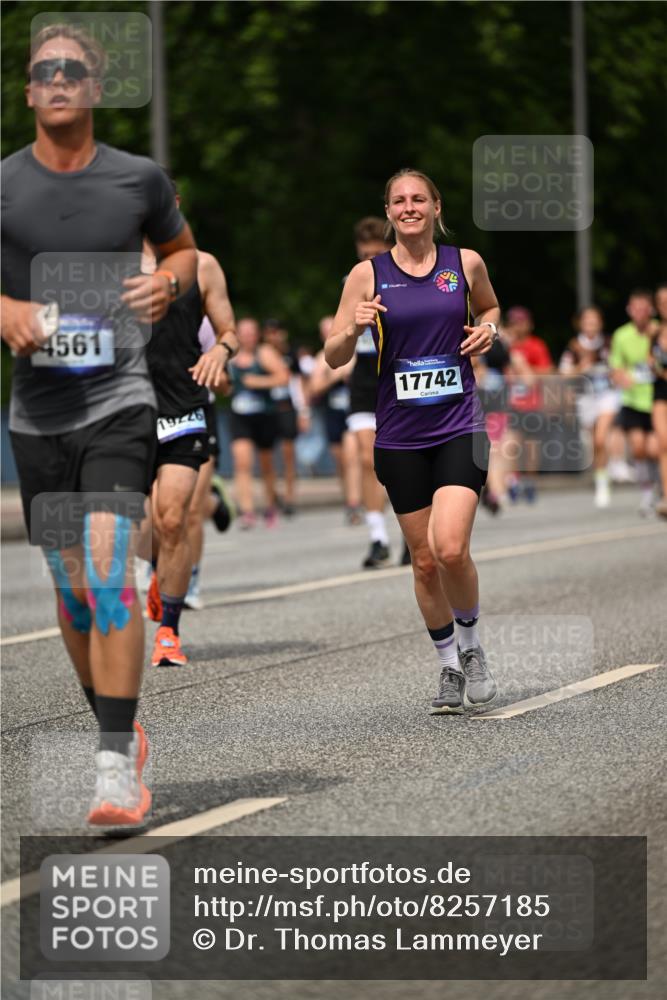29.06.2025 - hella hamburg halbmarathon Dr. Thomas Lammeyer http://msf.ph/oto/8257185 29.06.2025 10:35:07 Kennedybrücke 1059, 1097, 1472, 1773, 1979, 2414, 2505, 2569, 2754, 2755, 2914, 3131, 3443, 4561, 4817, 5437, 5943, 6057, 6195, 6546, 6616, 6620, 6725, 6787, 7351, 7604, 7772, 8050, 8792, 9937, 10989 meine-sportfotos.de