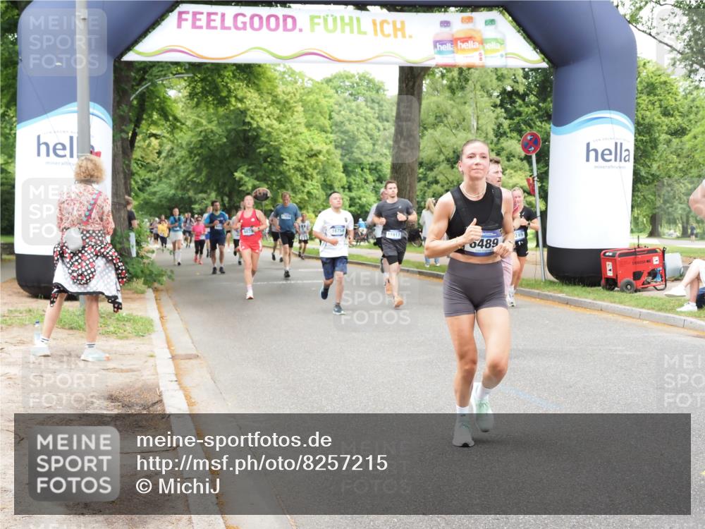 29.06.2025 - hella hamburg halbmarathon MichiJ http://msf.ph/oto/8257215 29.06.2025 10:52:56 Zwischen KM18-KM19 1355, 3994, 6489, 11416, 11887, 11917, 17347, 18721 meine-sportfotos.de