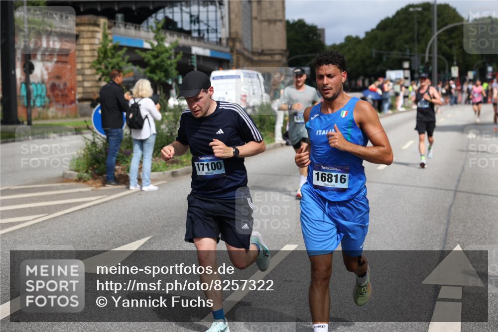 29.06.2025 - hella hamburg halbmarathon Yannick Fuchs http://msf.ph/oto/8257322 29.06.2025 10:35:56 20KM 1570, 1631, 1800, 2579, 4205, 4380, 4871, 4893, 5387, 5709, 6550, 6771, 6901, 7432, 7796, 8358, 9547, 9640, 9659, 9711, 9755, 9815, 9885, 10375, 10894, 11922, 12292, 12434, 13876, 14555, 14899, 15351, 16816, 17032, 17100, 17720, 18045, 18442, 18491, 18509, 18764, 18802 meine-sportfotos.de
