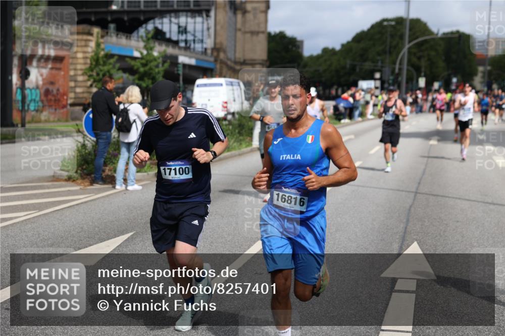 29.06.2025 - hella hamburg halbmarathon Yannick Fuchs http://msf.ph/oto/8257401 29.06.2025 10:35:57 20KM 1570, 1631, 1800, 2579, 4205, 4871, 4893, 5387, 5709, 6550, 6771, 6901, 7432, 7796, 8358, 9547, 9640, 9659, 9711, 9755, 9815, 9885, 10375, 10894, 11922, 12292, 12434, 13876, 14555, 14899, 15351, 16816, 17032, 17100, 17882, 18442, 18491, 18509, 18764, 18802 meine-sportfotos.de
