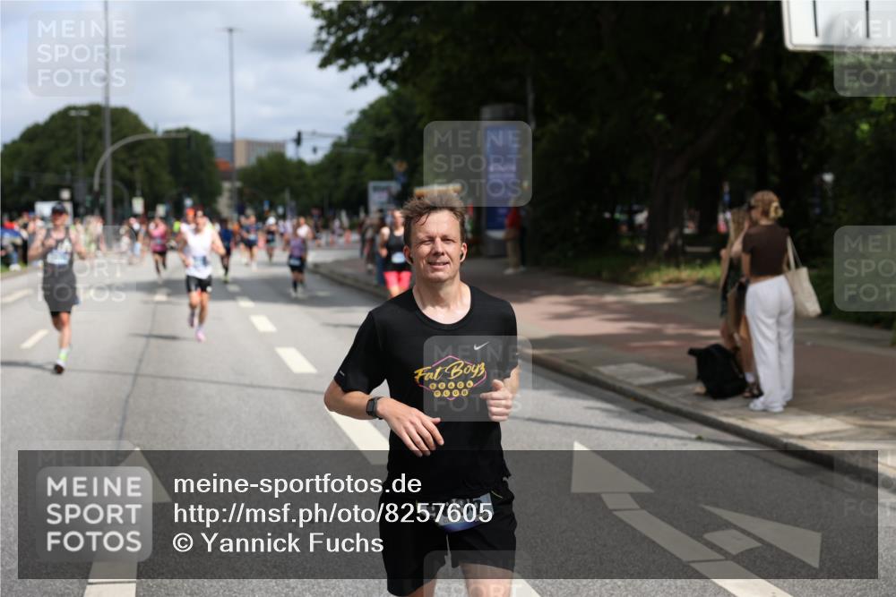 29.06.2025 - hella hamburg halbmarathon Yannick Fuchs http://msf.ph/oto/8257605 29.06.2025 10:35:57 20KM 1570, 1631, 1800, 2579, 4205, 4871, 4893, 5387, 5709, 6550, 6771, 6901, 7432, 7796, 8358, 9547, 9640, 9659, 9711, 9755, 9815, 9885, 10375, 10894, 11922, 12292, 12434, 13876, 14555, 14899, 15351, 16816, 17032, 17100, 17882, 18442, 18491, 18509, 18764, 18802 meine-sportfotos.de